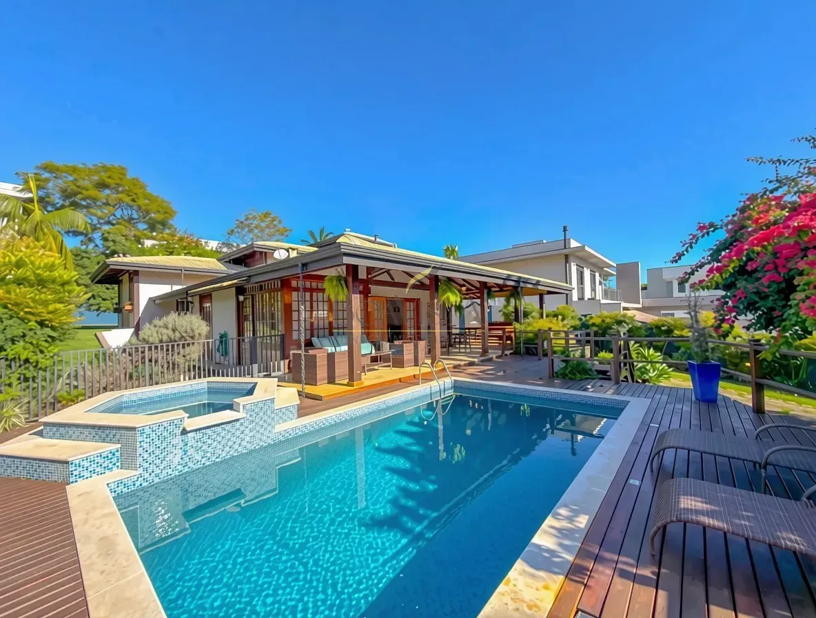 Casa em estilo Bali no Condomínio Porto Atibaia · Atibaia/SP